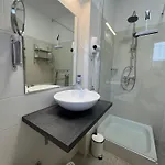 Aventurin House *** * Revfulop