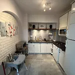 Aventurin House *** Guest house