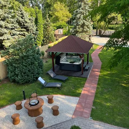 Aventurin House *** Гостевой дом Ревфюлёп